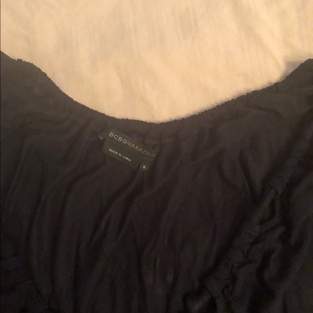 BCBG top - Picture 2 of 5
